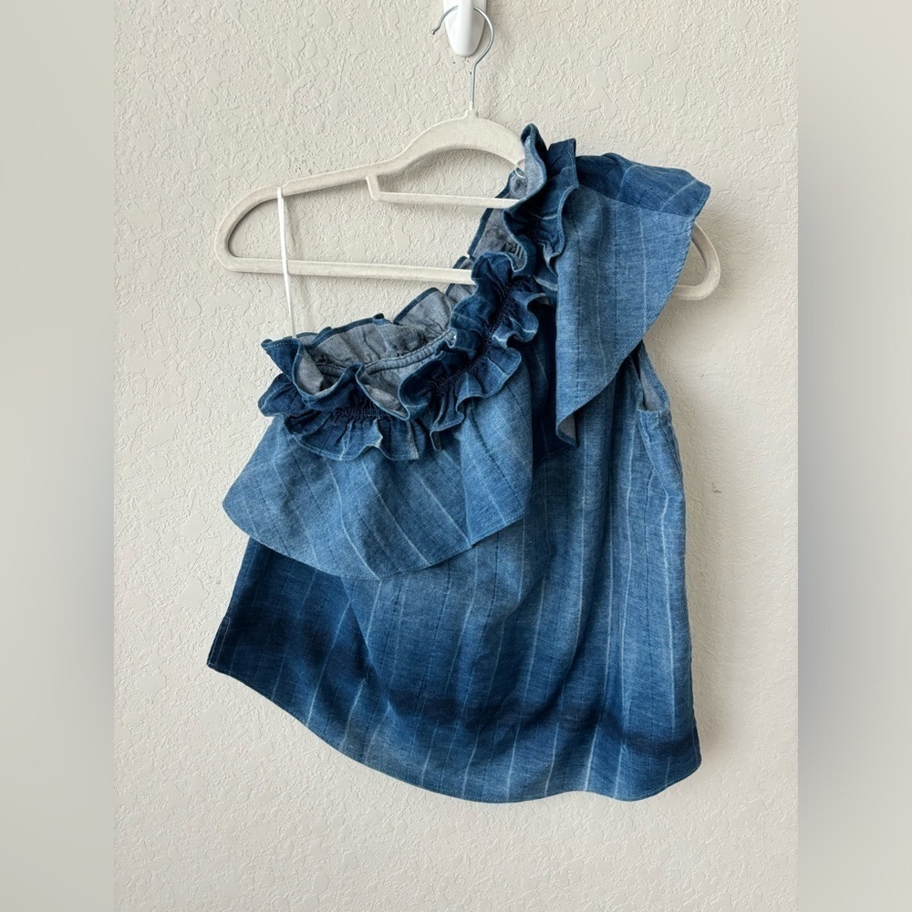 7 For all mankind one shoulder ruffle Top Size XSmall